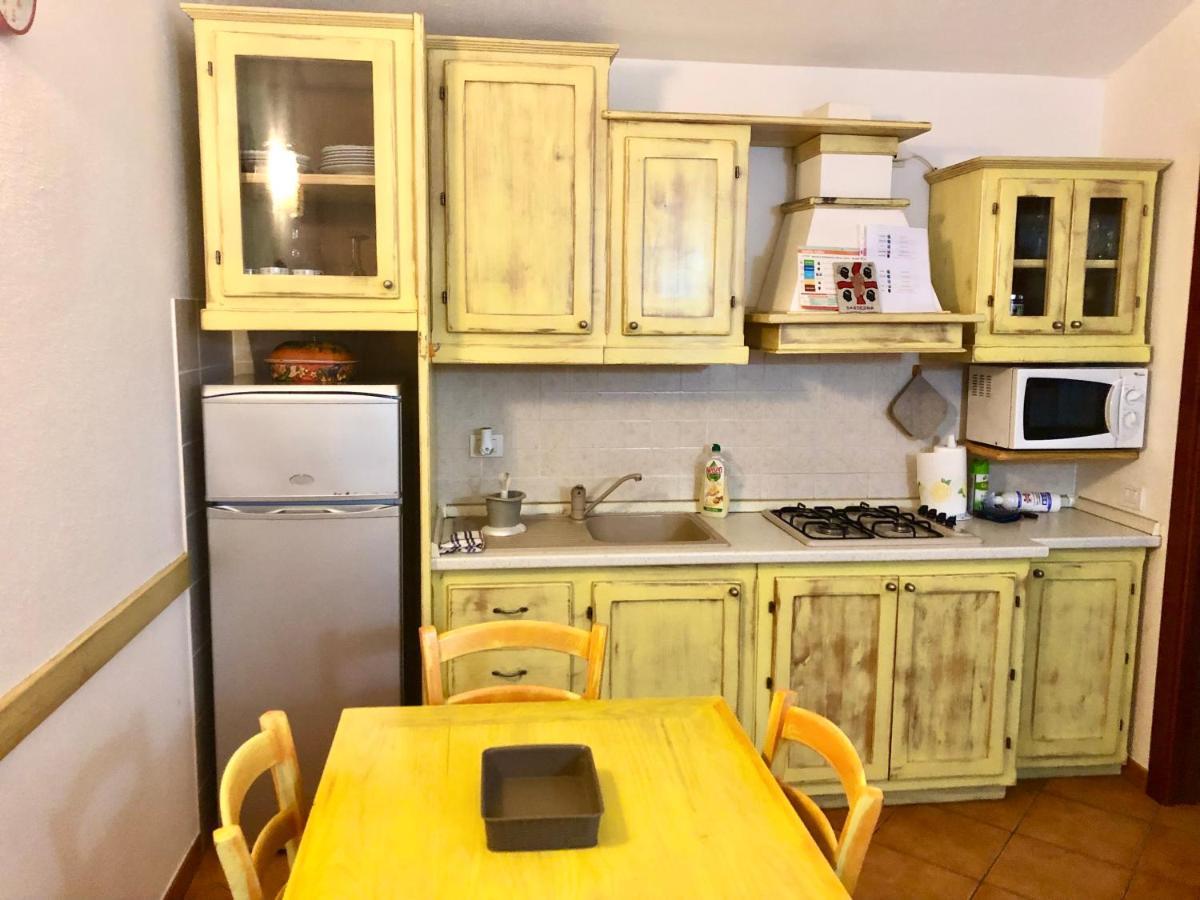 Marina Butterfly Apartment Olbia Bagian luar foto